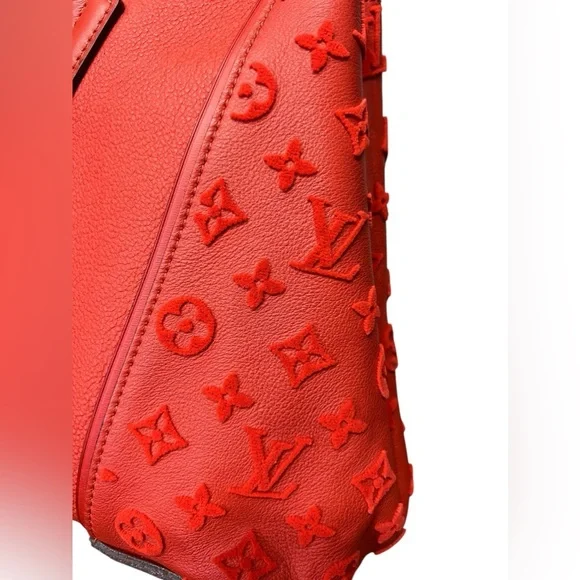 Louis Vuitton Rare Cachemire W Beautiful Red Handbag - Picture 3 of 9
